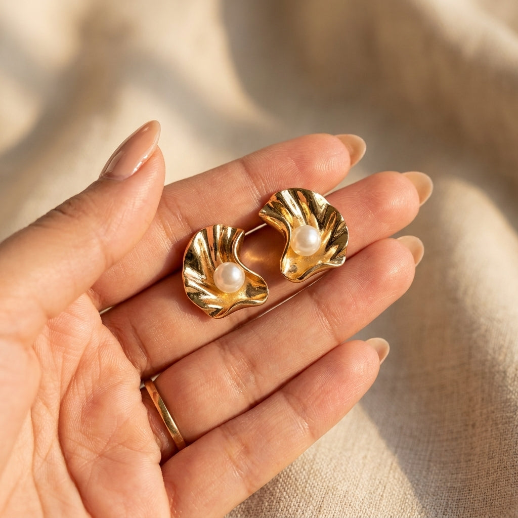 Pearl Tide Studs