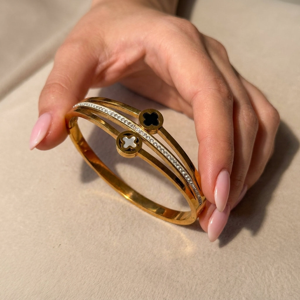 Noir Clover Luxe Bracelet