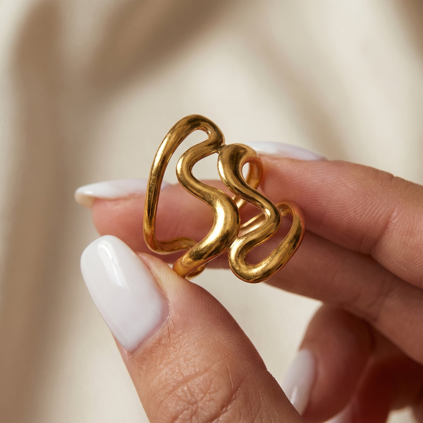 Golden Wave Sculpt Ring