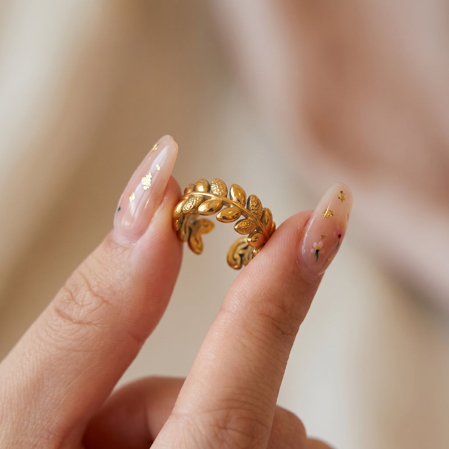Golden Laurel Leaf Ring