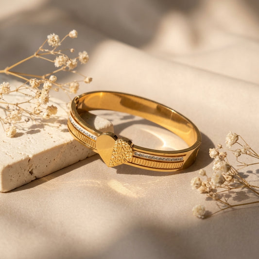Golden Heart Luxe Bracelet