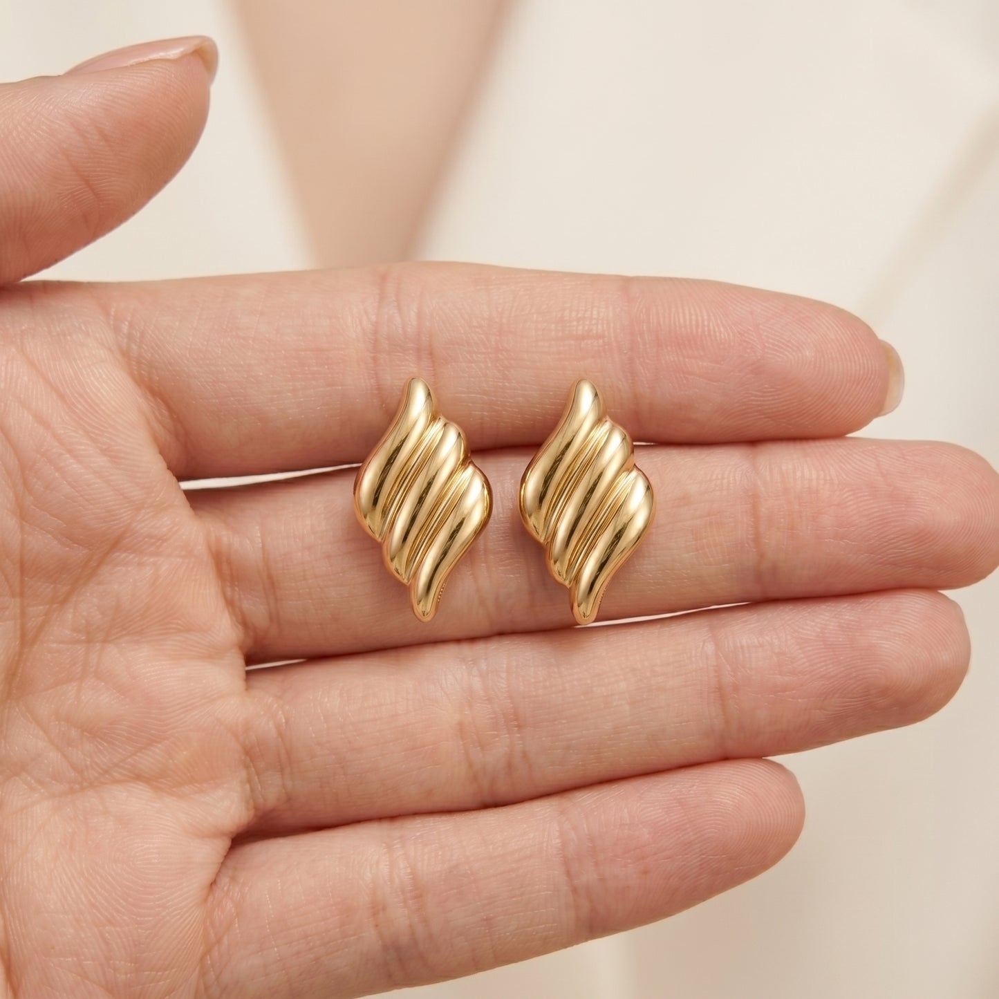 Twisted Gold Sculpt Studs