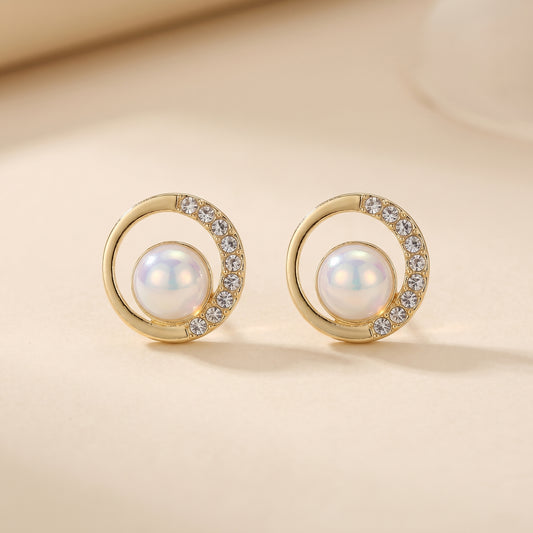 Halo Pearl Crystal Studs