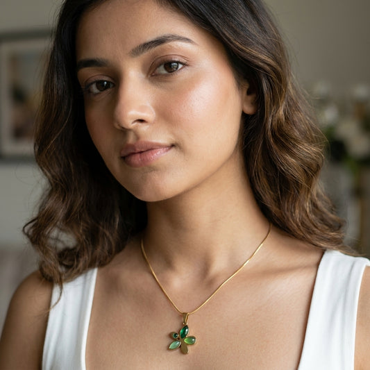 Emerald Bloom  Necklace