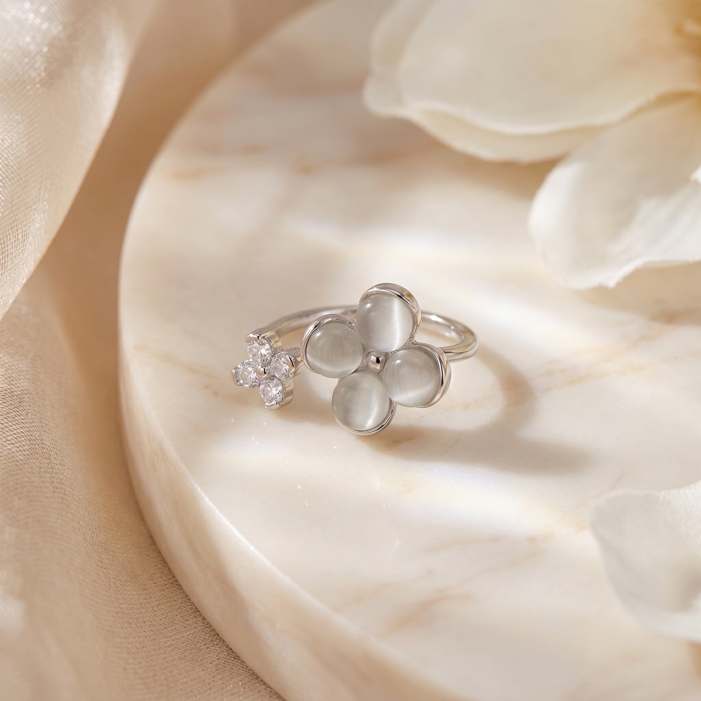 Frosted Bloom Dual Ring