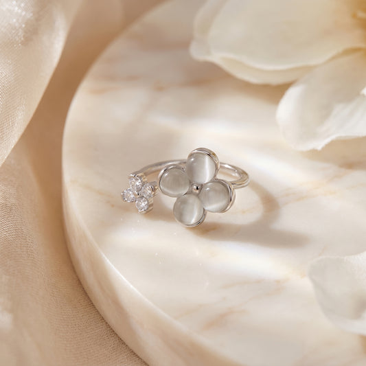 Frosted Bloom Dual Ring