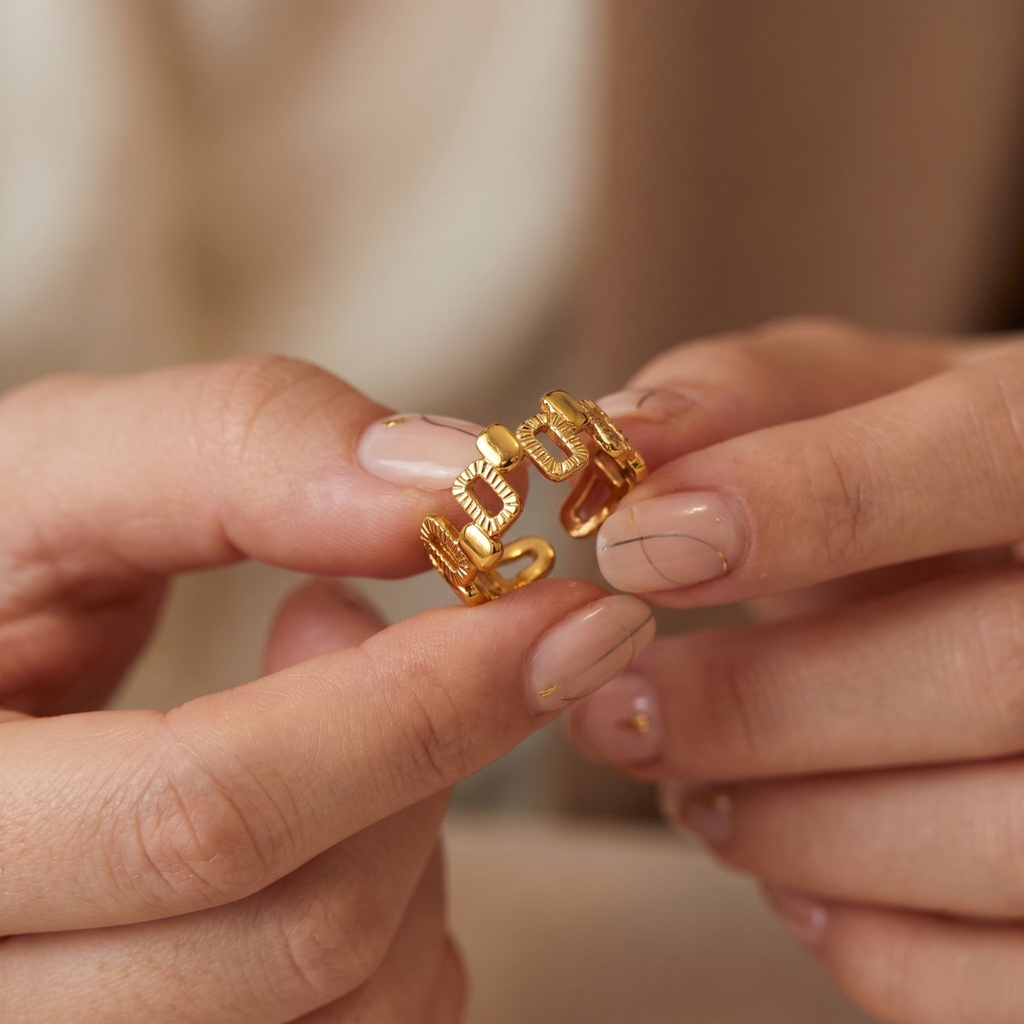 Geo Link Statement Ring