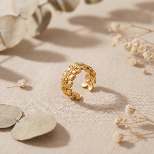 Golden Laurel Leaf Ring